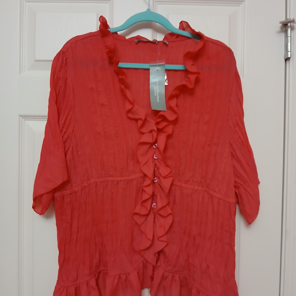 Women's Pink Ruffled Top - Picture 4 of 5